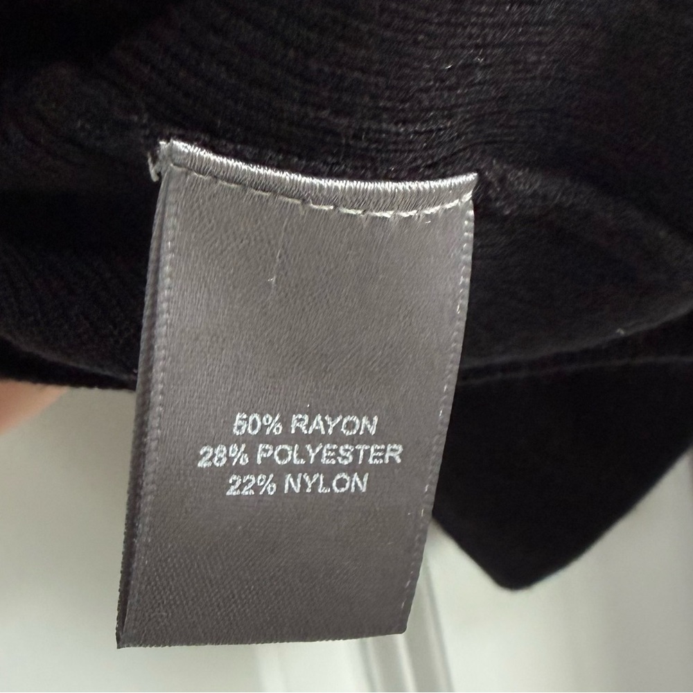 Marled Black Top Sleeveless Shirt - Picture 6 of 7